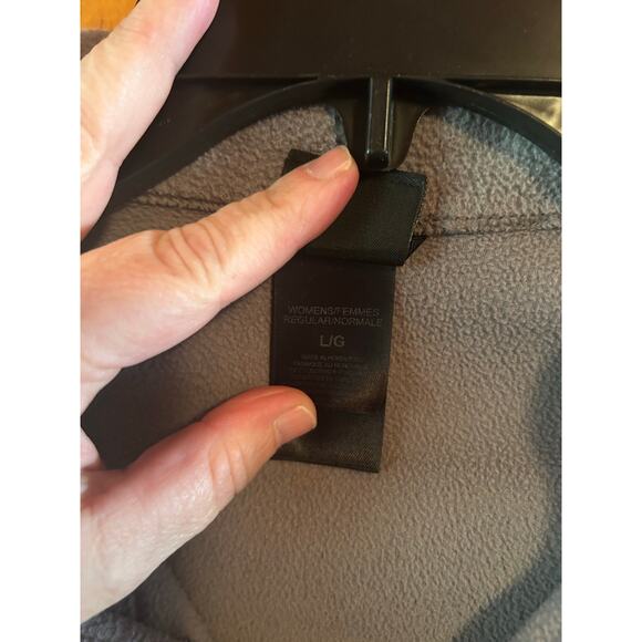 Women’s The North Face gray quarter zip size large - Picture 2 of 3